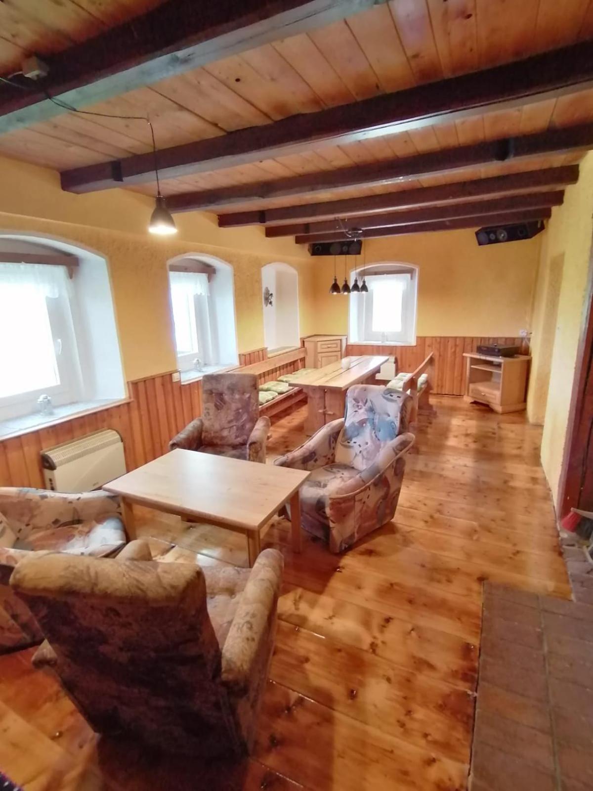 Villa Medvědí boudy Loučná pod Klínovcem Exterior foto